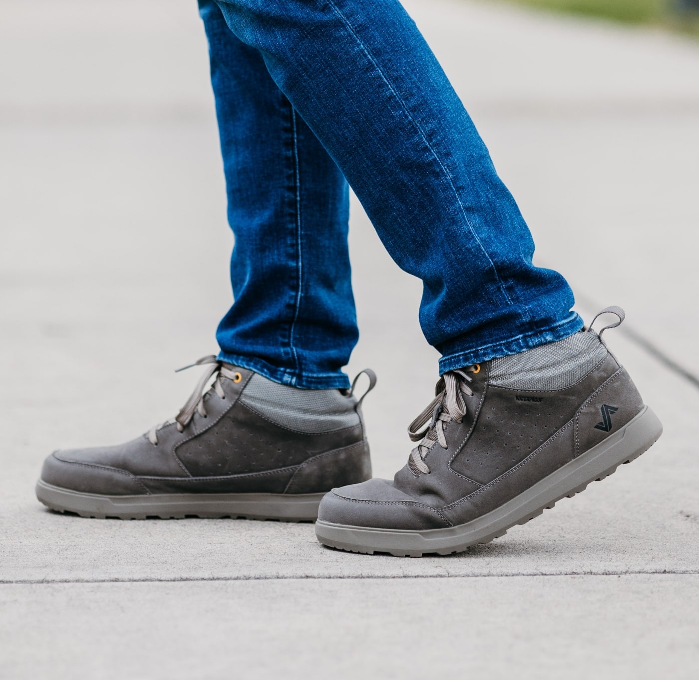 Click to shop Forsake Men's styles. Image features the Mason Mid. 