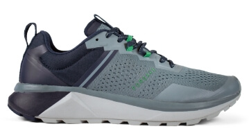 Image features the Men's Cascade Trail Low in gray/navy.