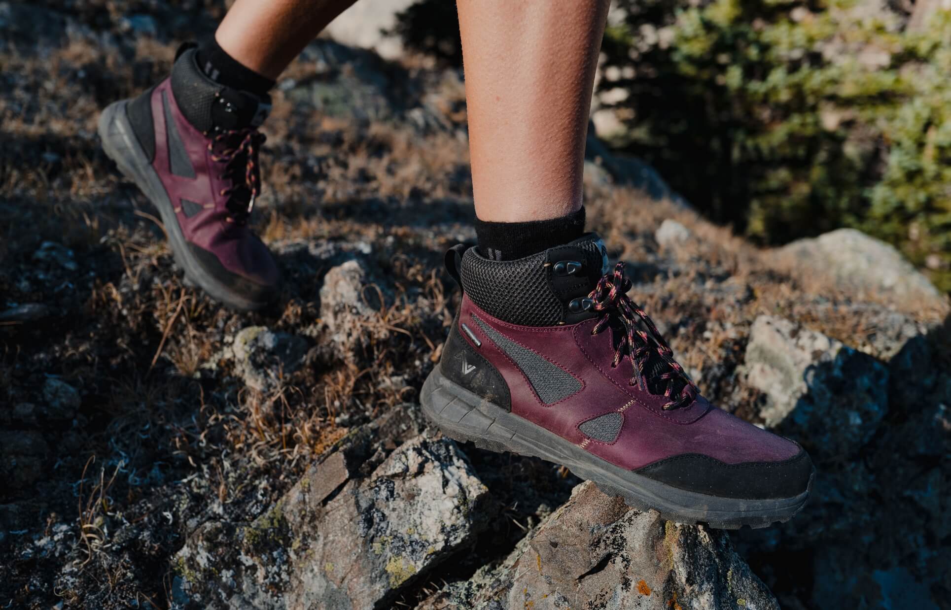 Backpack Choose a backpack with a capacity of 4060 liters for an